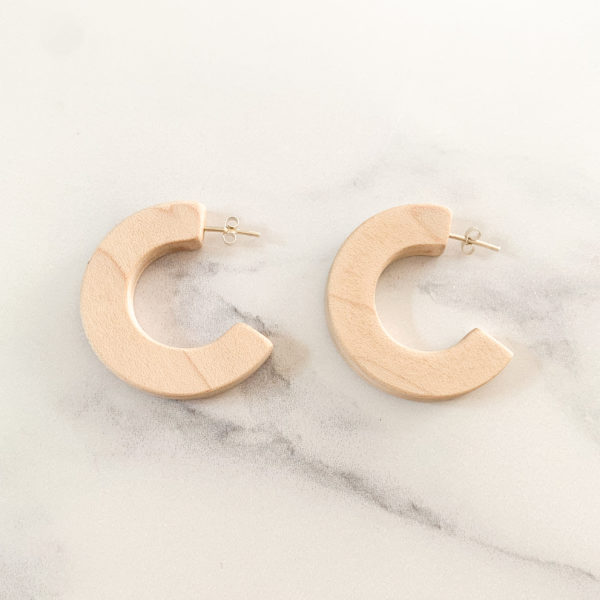Vannucchi Jewellery, Claire maple wood, thick hoop earrings