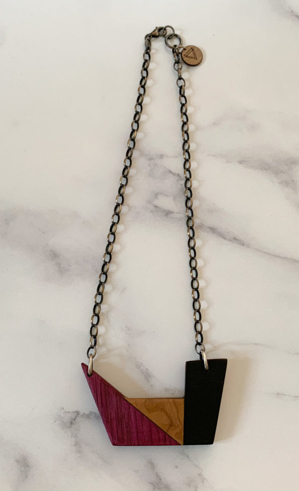 Full length of Vannucchi Jewellery Plum geometric necklace